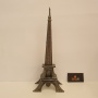 Сувенирный кинжал на подставке «Эйфелева башня» (40 х 15) .  Dagger  « Eiffel Tower »
